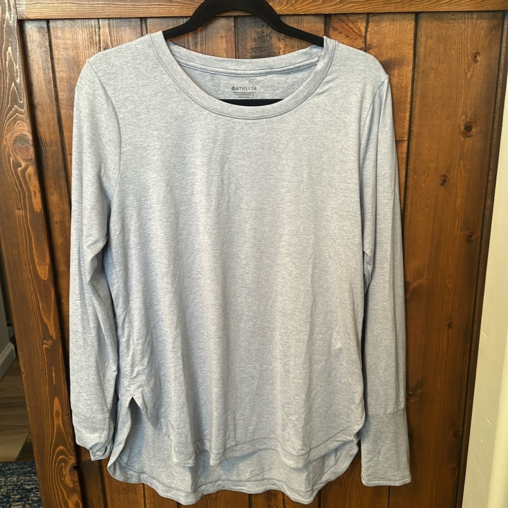 Athleta Uptempo long sleeve, Size L